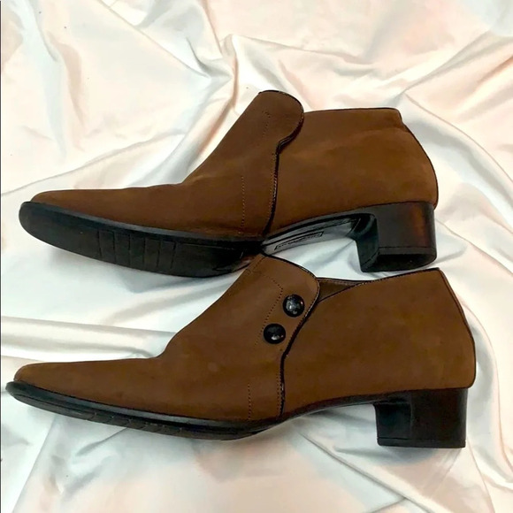Deer Stags Paula brown suede bootie - size 8.5 - Picture 4 of 8